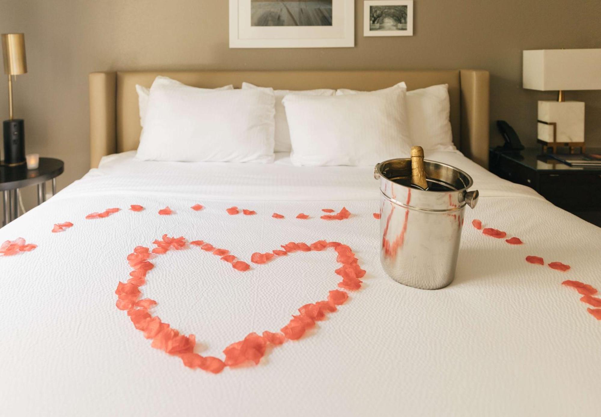 The Bluff Hotel Savannah, Tapestry Collection By Hilton Extérieur photo